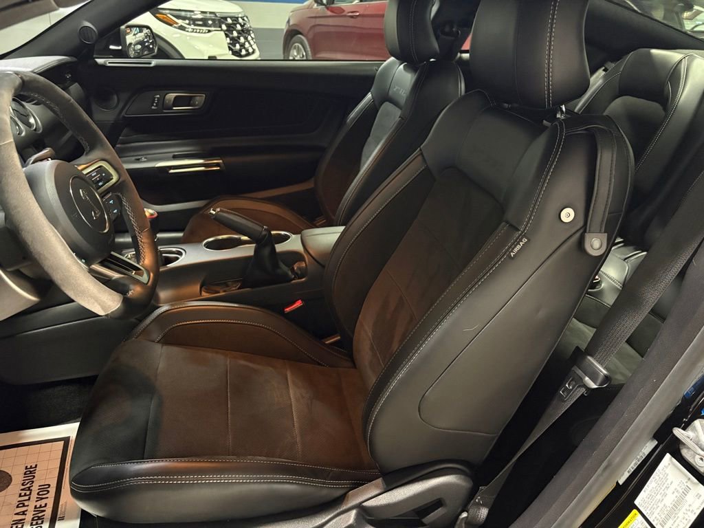 Used 2017 Ford Mustang Shelby GT350 image 15