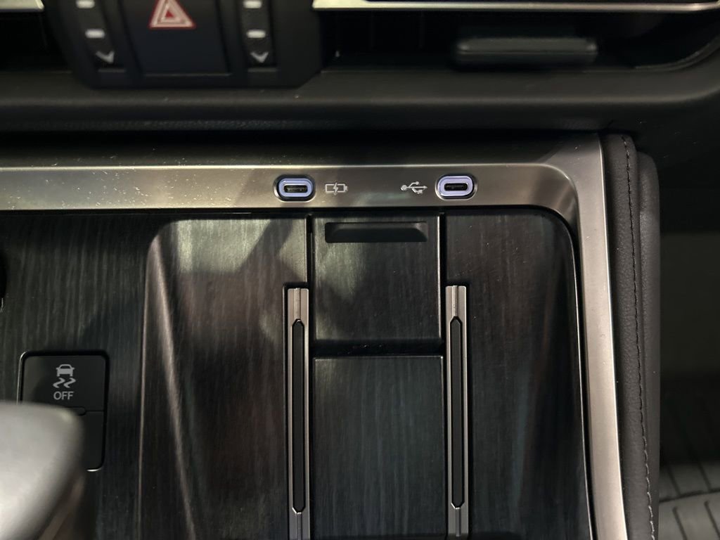 Used 2025 Lexus GX 550 image 22