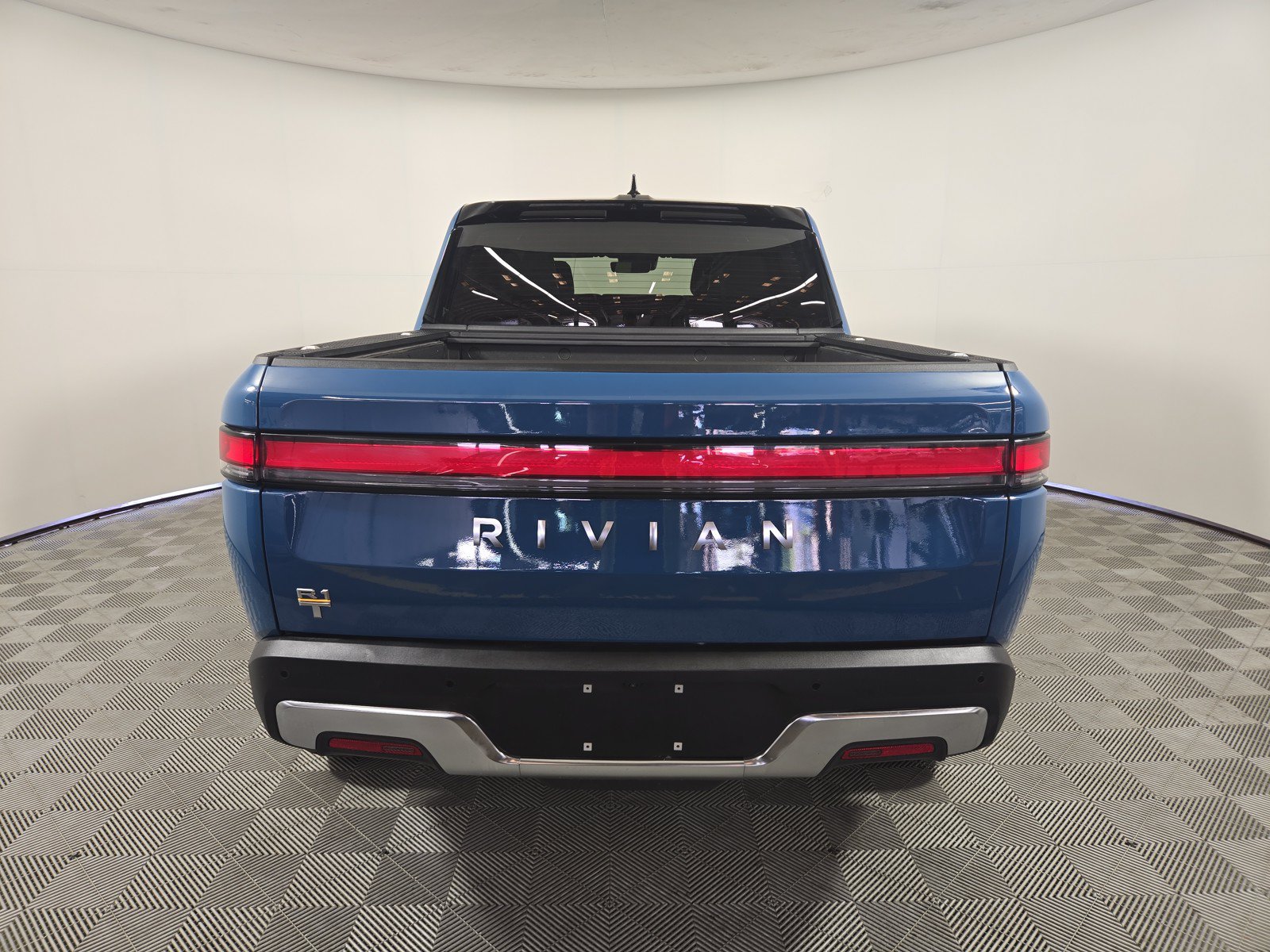 Used 2022 Rivian R1T Launch Edition AWD/4WD image 4