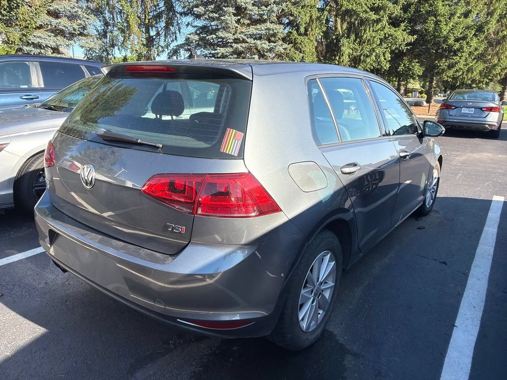Used 2015 Volkswagen Golf S FWD image 3