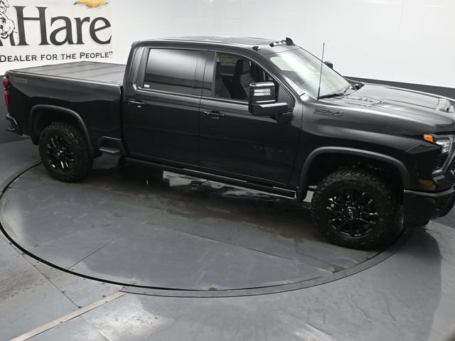 New 2026 Chevrolet Silverado 2500 LTZ w/ LTZ Plus Package AWD/4WD image 16