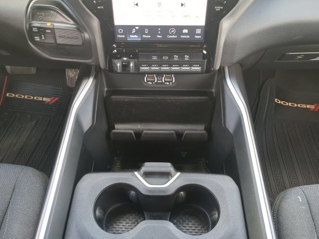 Used 2022 RAM 2500 Big Horn w/ Level A Equipment Group AWD/4WD image 20