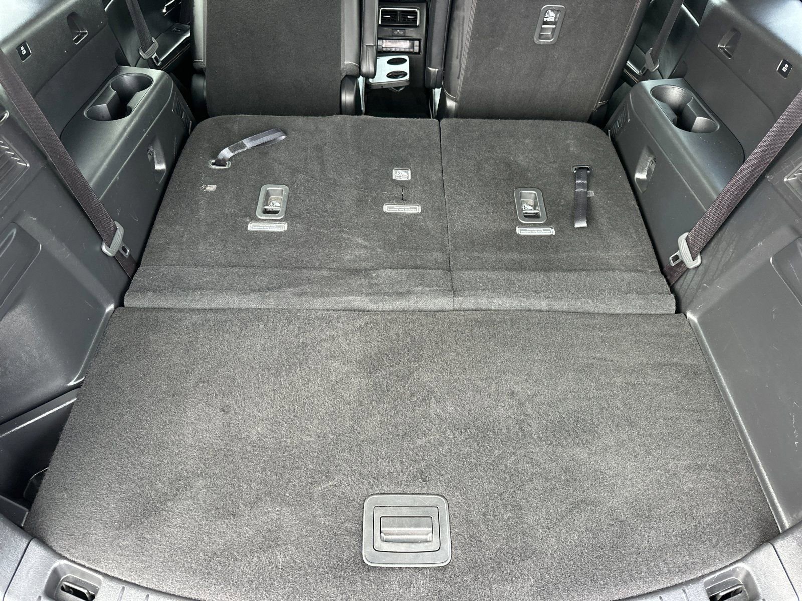 Used 2024 MAZDA CX-90 3.3 Turbo w/ Premium Package image 17