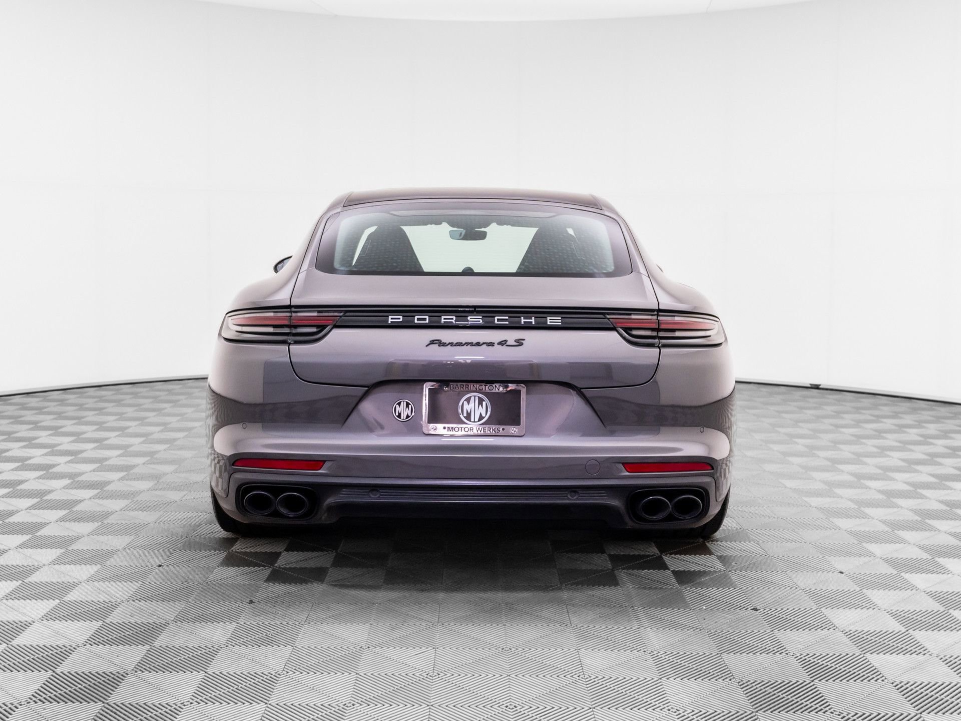 Used 2018 Porsche Panamera 4S AWD/4WD image 10