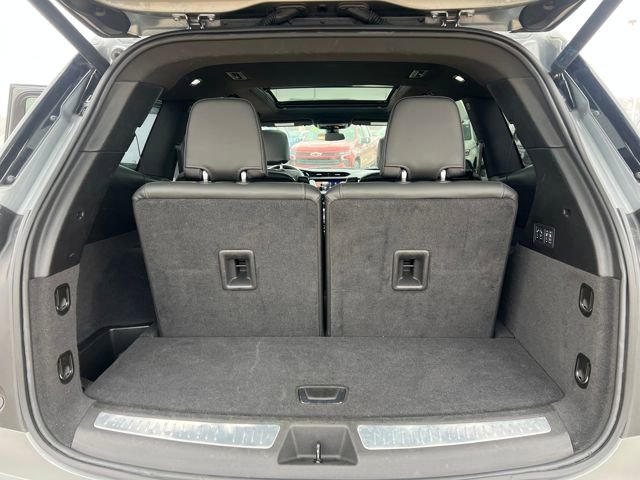 Used 2025 Cadillac XT6 Premium Luxury image 21