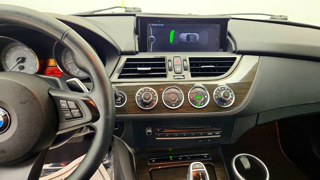 Used 2016 BMW Z4 sDrive35is RWD image 18