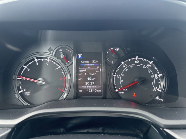 Used 2023 Toyota 4Runner SR5 image 17