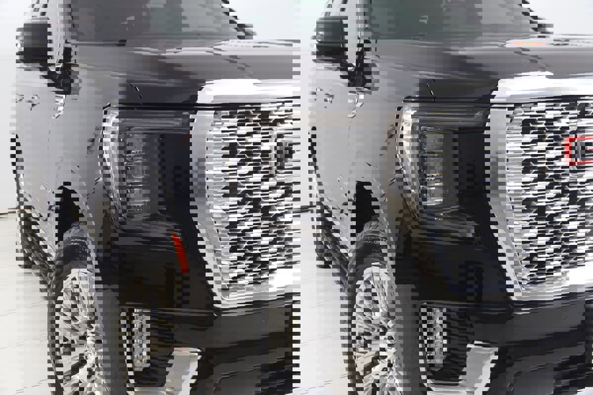 Used 2022 GMC Yukon Denali image 21