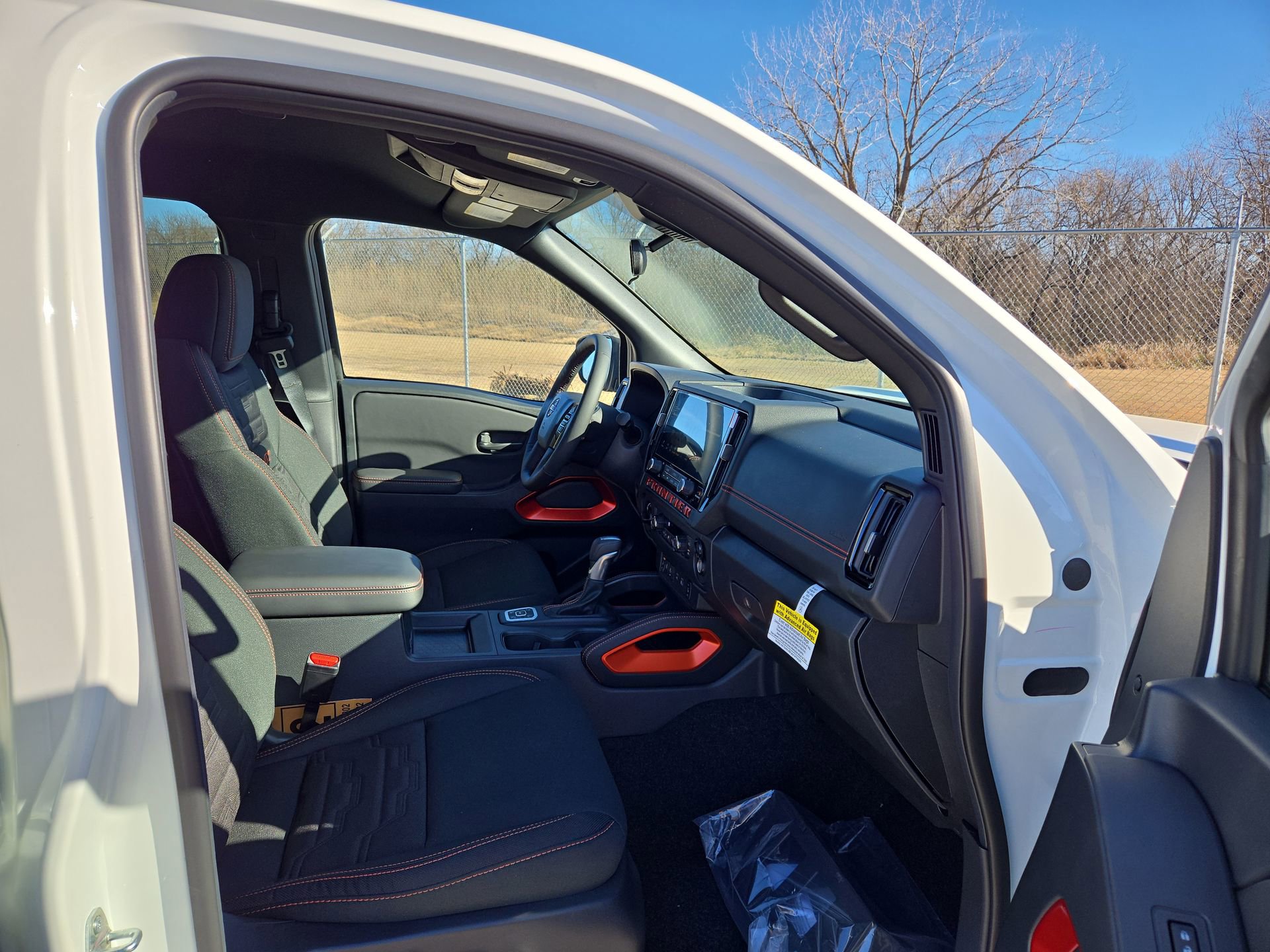 New 2026 Nissan Frontier PRO-4X w/ Tow Package image 15