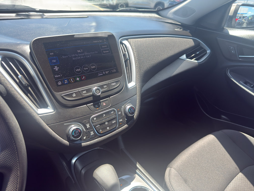 Used 2024 Chevrolet Malibu LT FWD image 21