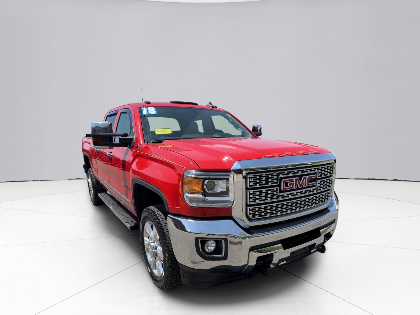 Used 2018 GMC Sierra 2500 SLT w/ Snow Plow Prep Package AWD/4WD image 11