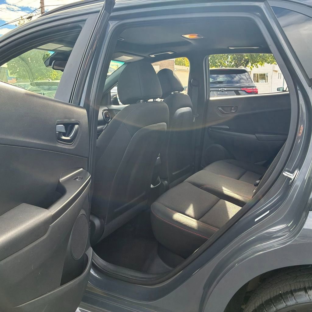 Used 2023 Hyundai Kona N Line image 17