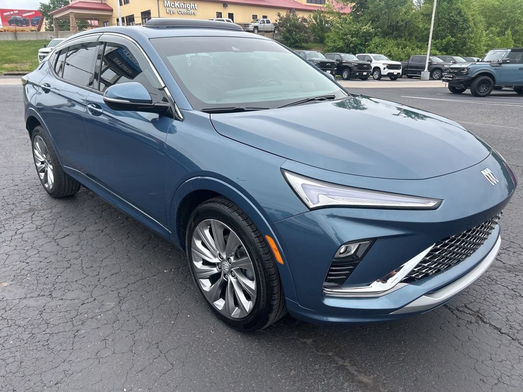 Used 2024 Buick Envista Avenir FWD image 3