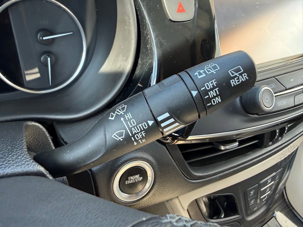 Used 2019 Buick Envision Premium image 19