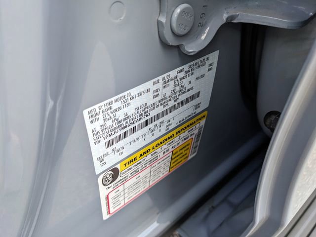 Used 2025 Ford Expedition Platinum AWD/4WD image 38