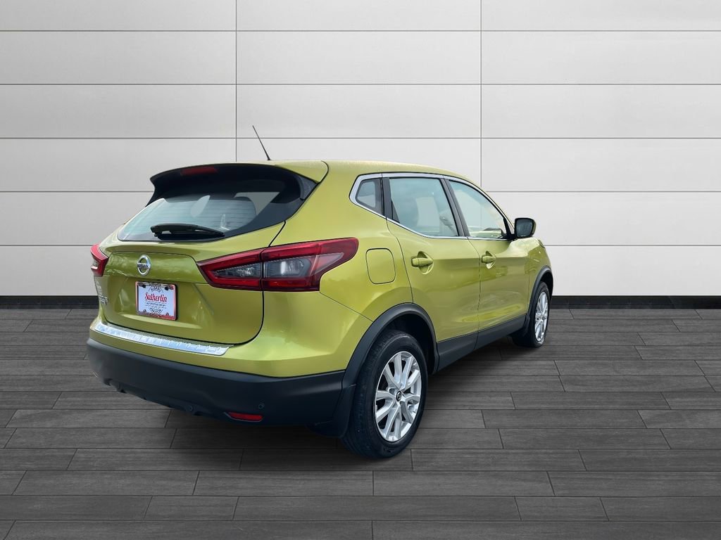 Used 2020 Nissan Rogue Sport S w/ Appearance Package image 3