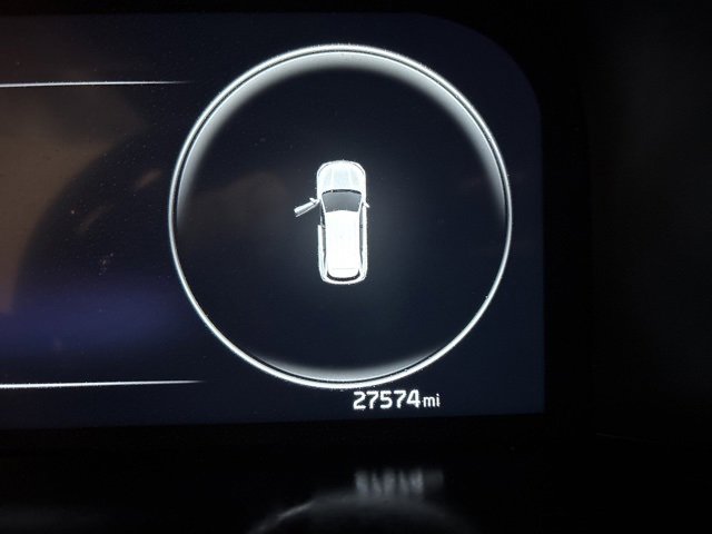 Certified 2023 Kia Sorento SX image 16