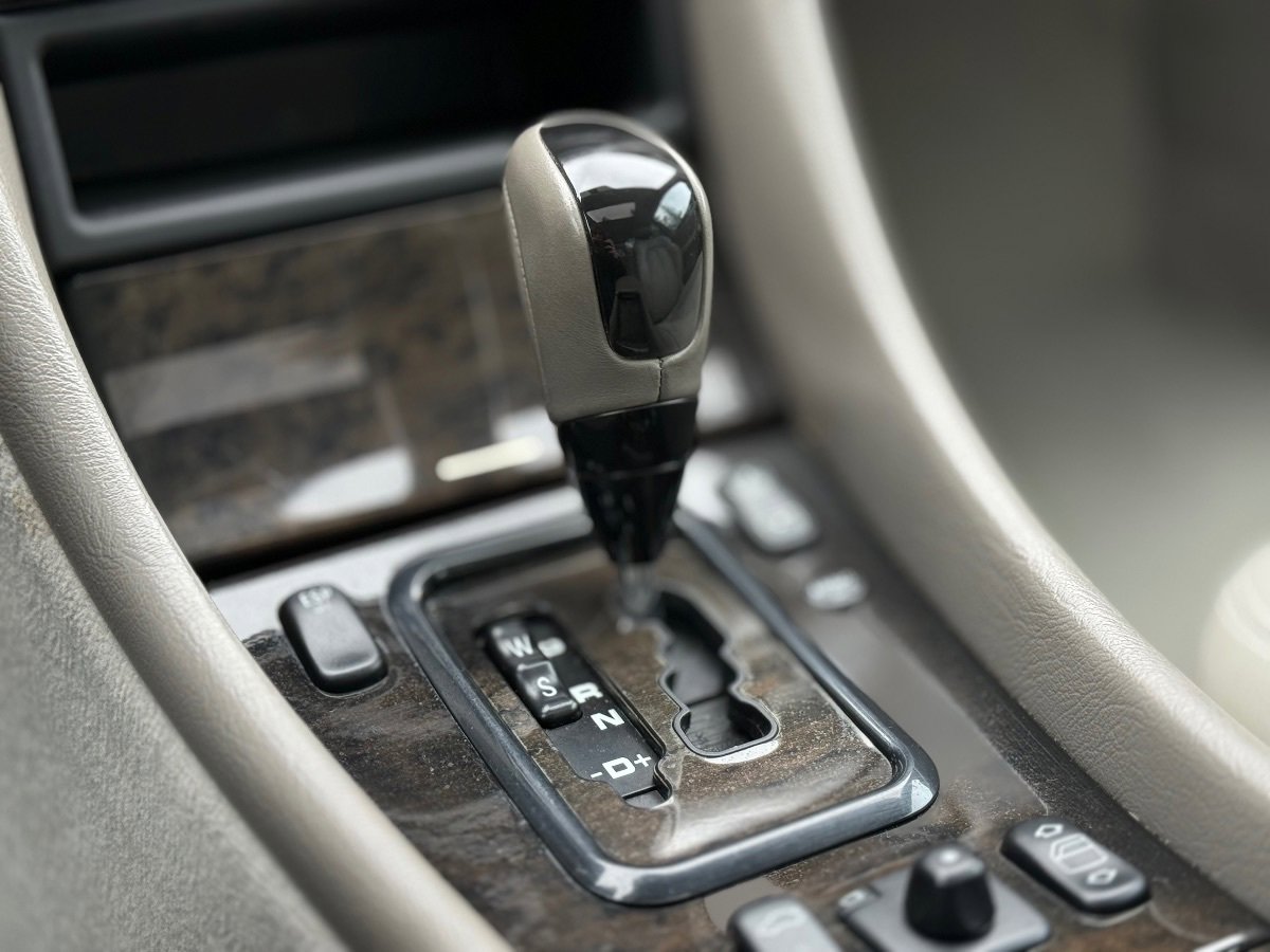 Used 2001 Mercedes-Benz CLK 430 Coupe image 30