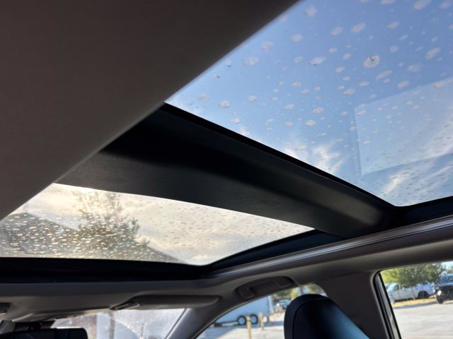 Used 2024 Toyota Camry XSE FWD image 9