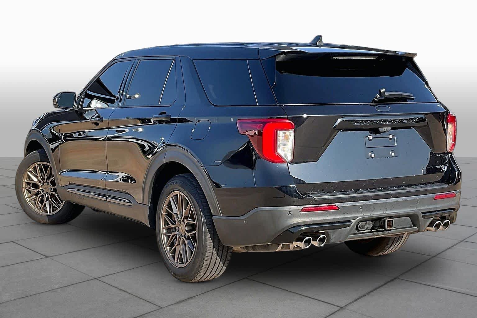 Used 2022 Ford Explorer ST w/ Equipment Group 401A AWD/4WD image 13
