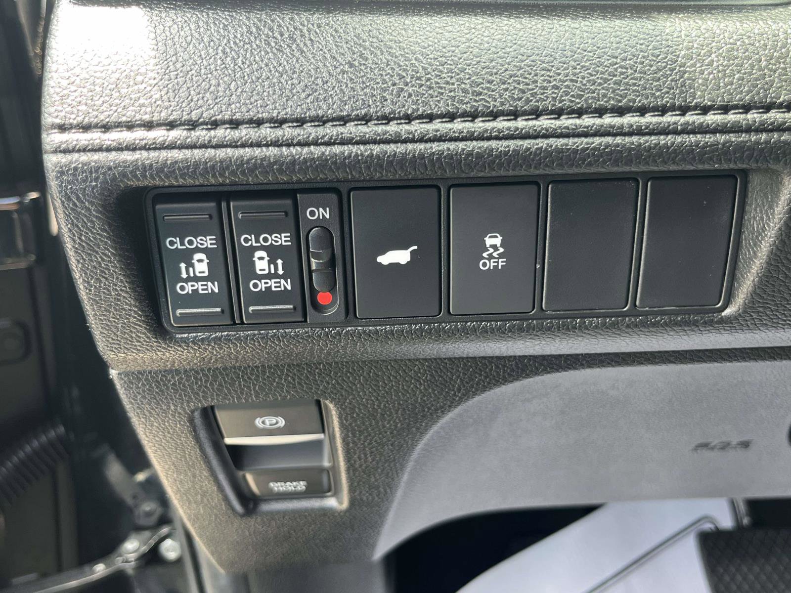 Certified 2025 Honda Odyssey Sport-L image 14