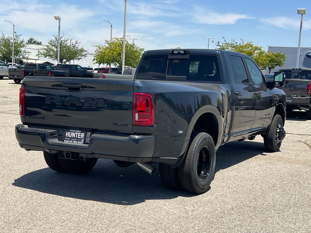 New 2026 RAM 3500 Laramie AWD/4WD image 7