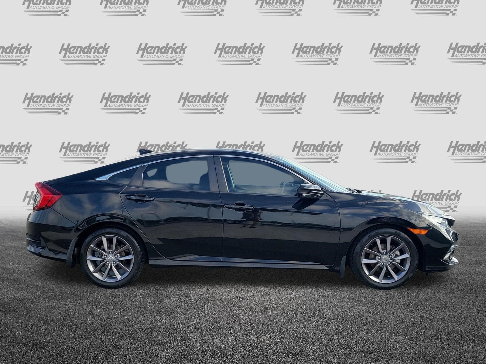 Used 2019 Honda Civic EX image 8