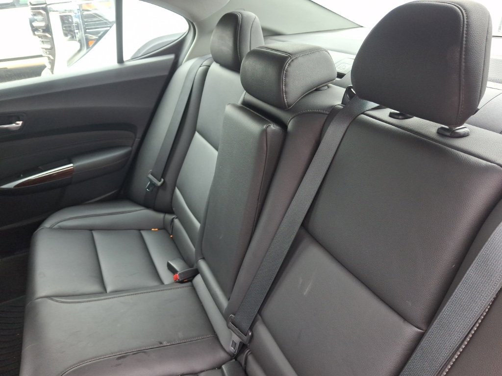 Used 2016 Acura TLX FWD image 11