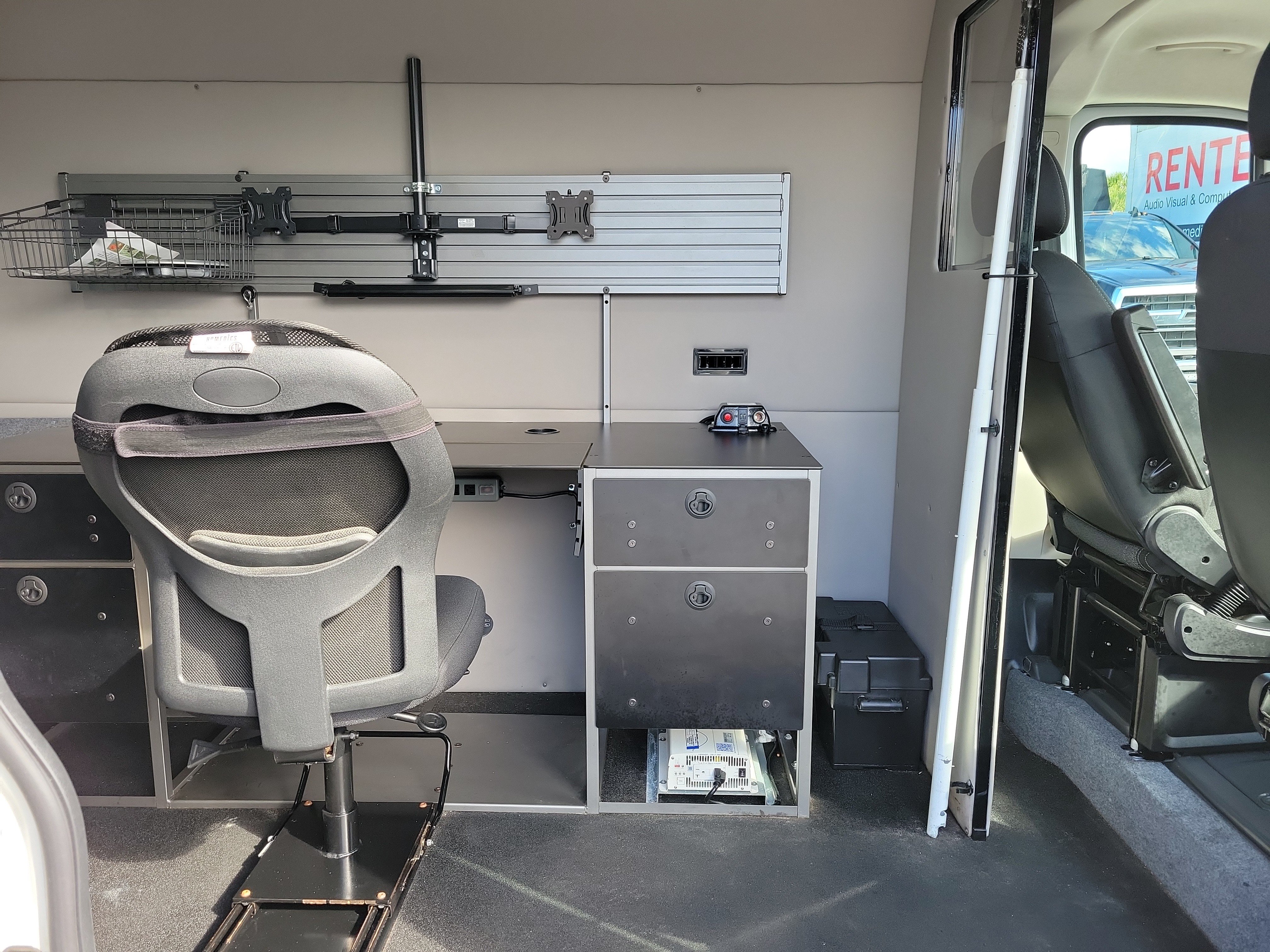 Used 2021 RAM ProMaster 1500 FWD image 14