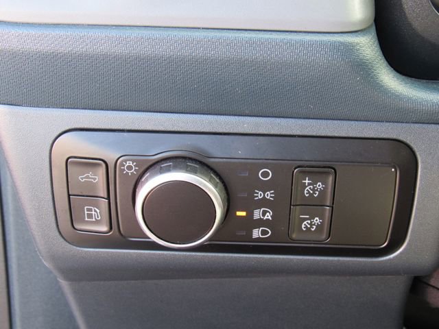 Used 2025 Ford Maverick XL image 27