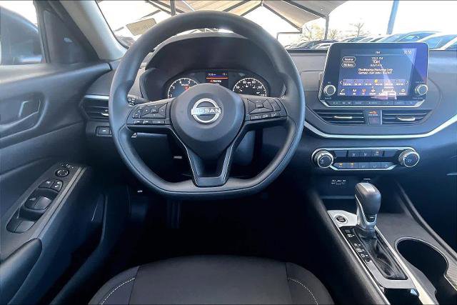 Certified 2025 Nissan Altima 2.5 S image 6