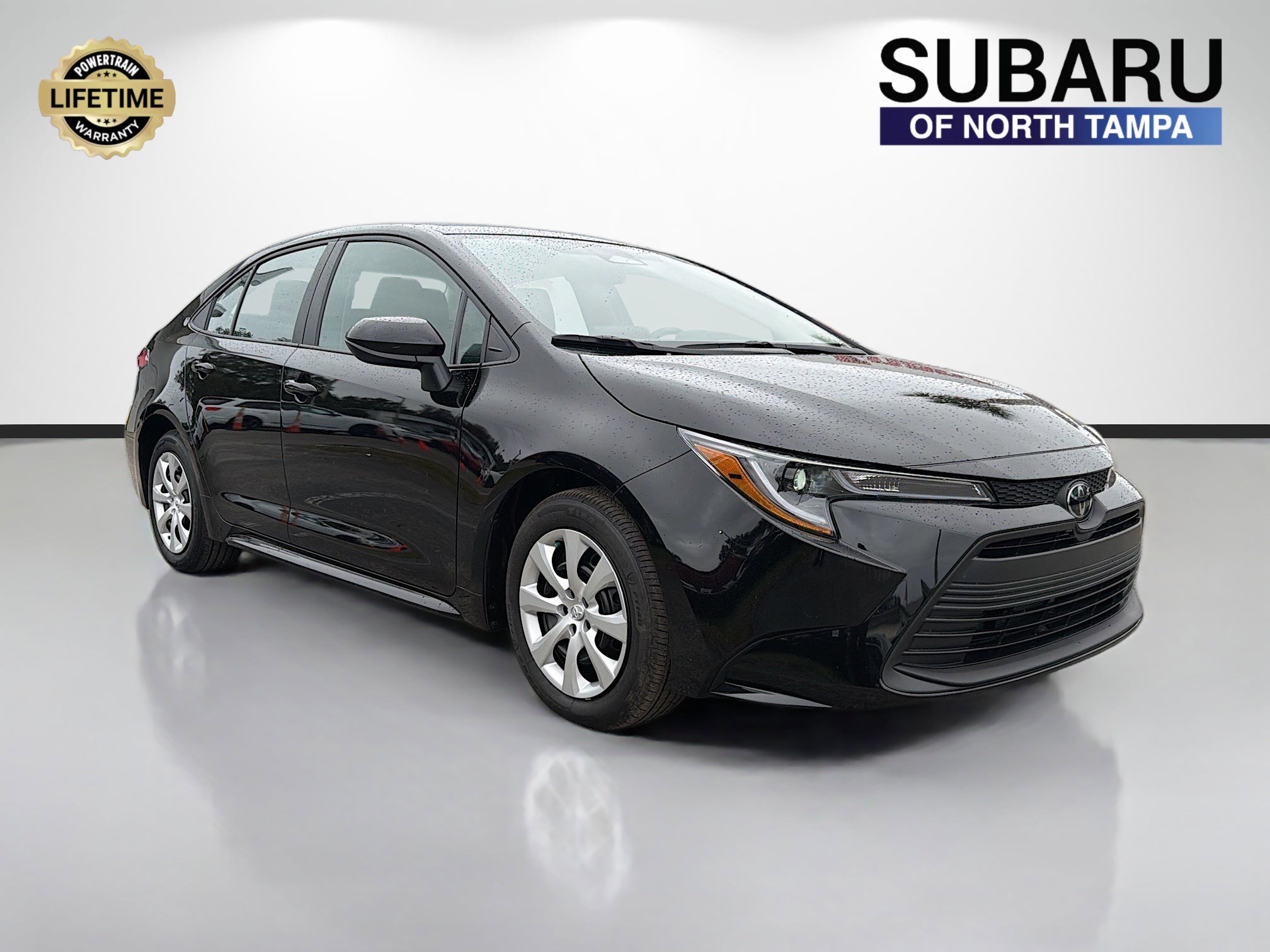 Used 2025 Toyota Corolla LE image 1