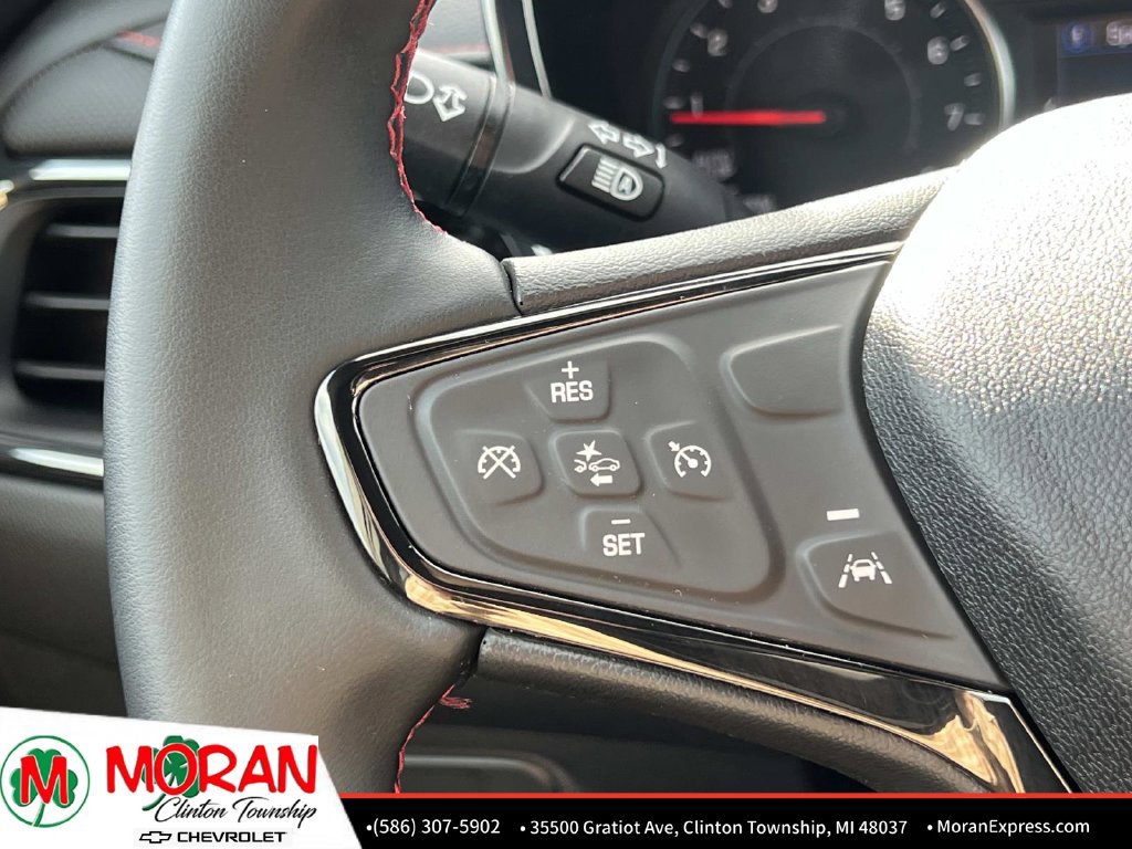 Used 2023 Chevrolet Equinox RS FWD image 26