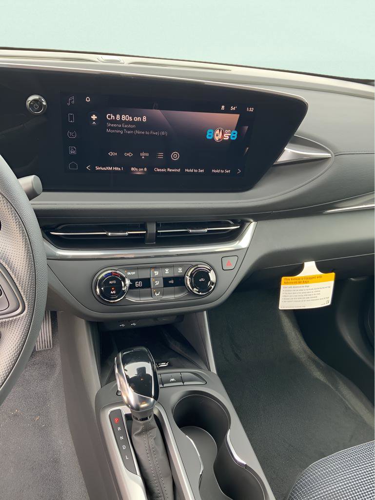 New 2026 Buick Envista Preferred w/ Convenience II Package image 10