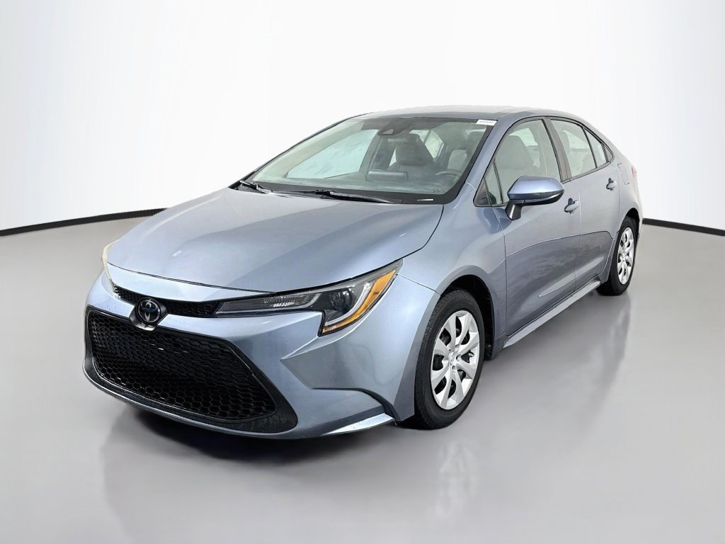 Used 2022 Toyota Corolla LE FWD image 4