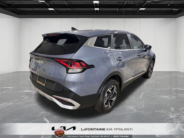 Used 2025 Kia Sportage LX image 5