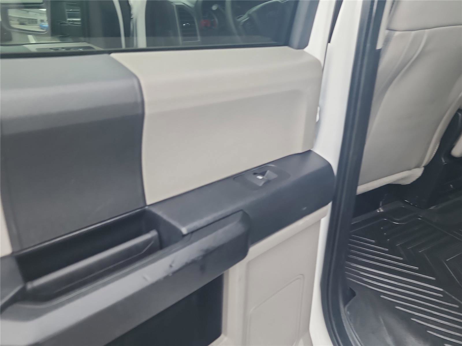 Certified 2019 Ford F250 XL w/ STX Appearance Package image 19