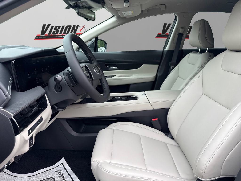 New 2025 Nissan Murano SV image 9