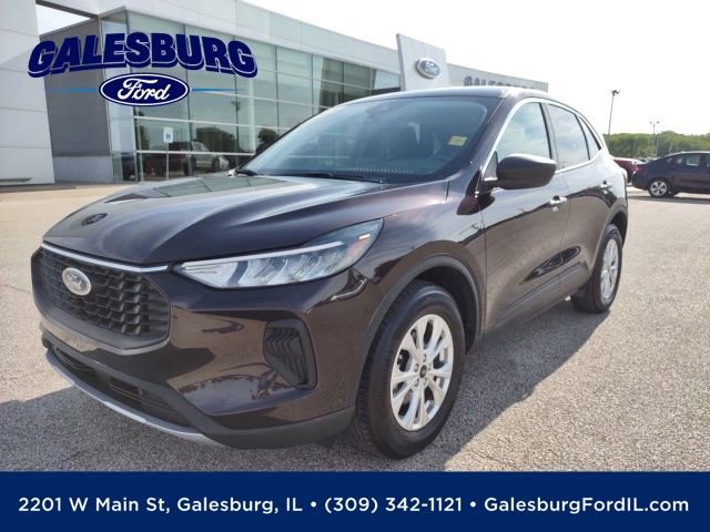 Used 2023 Ford Escape Active AWD/4WD image 1