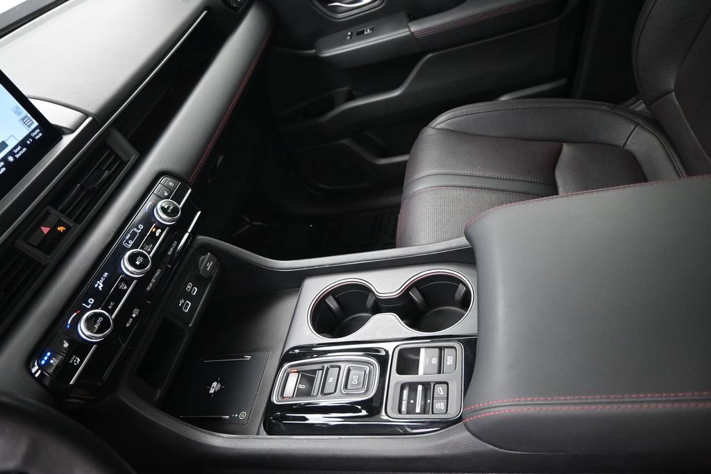 Used 2023 Honda Pilot Elite image 19