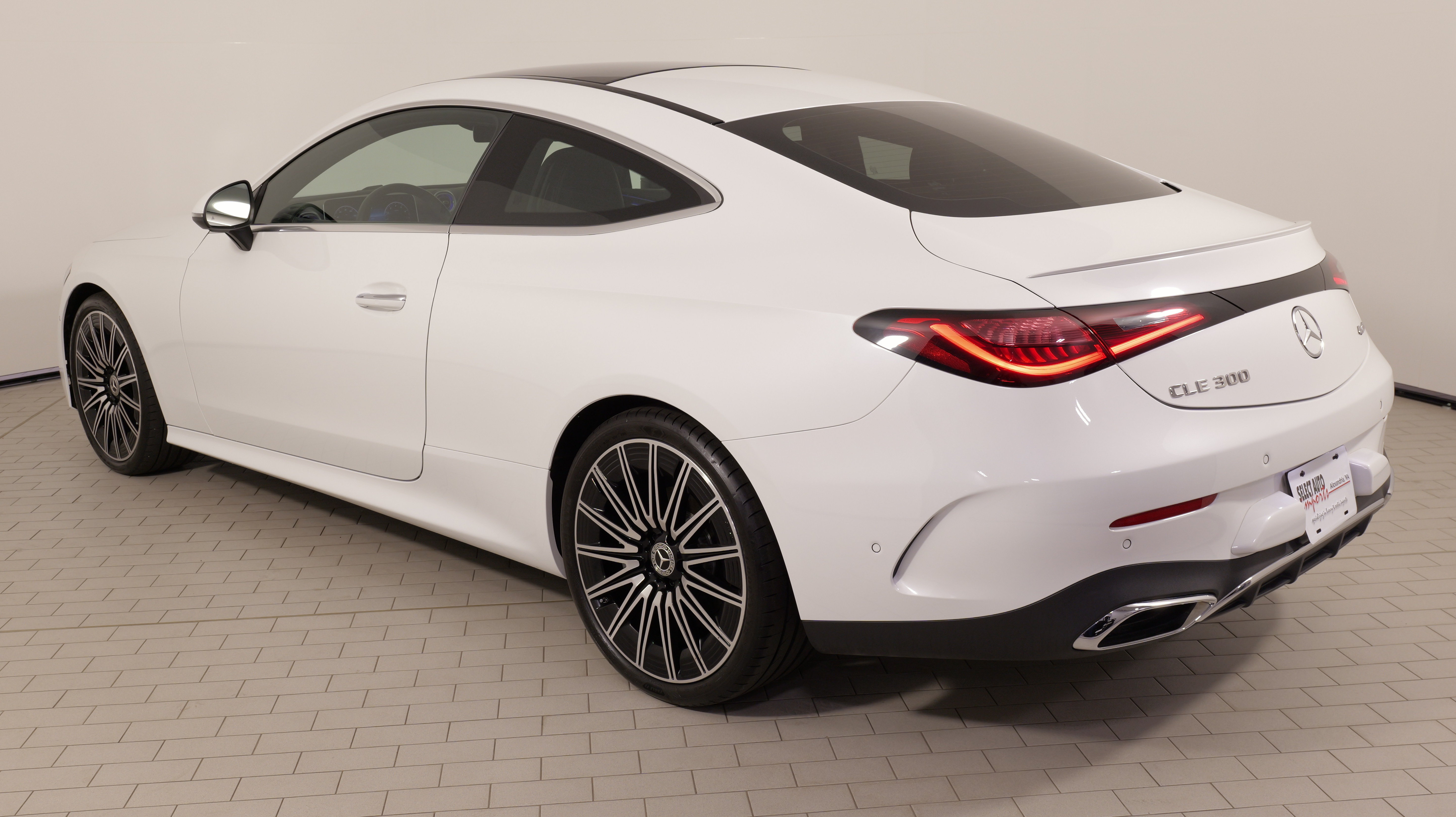 Used 2025 Mercedes-Benz CLE 300 4MATIC Coupe w/ AMG Line image 16
