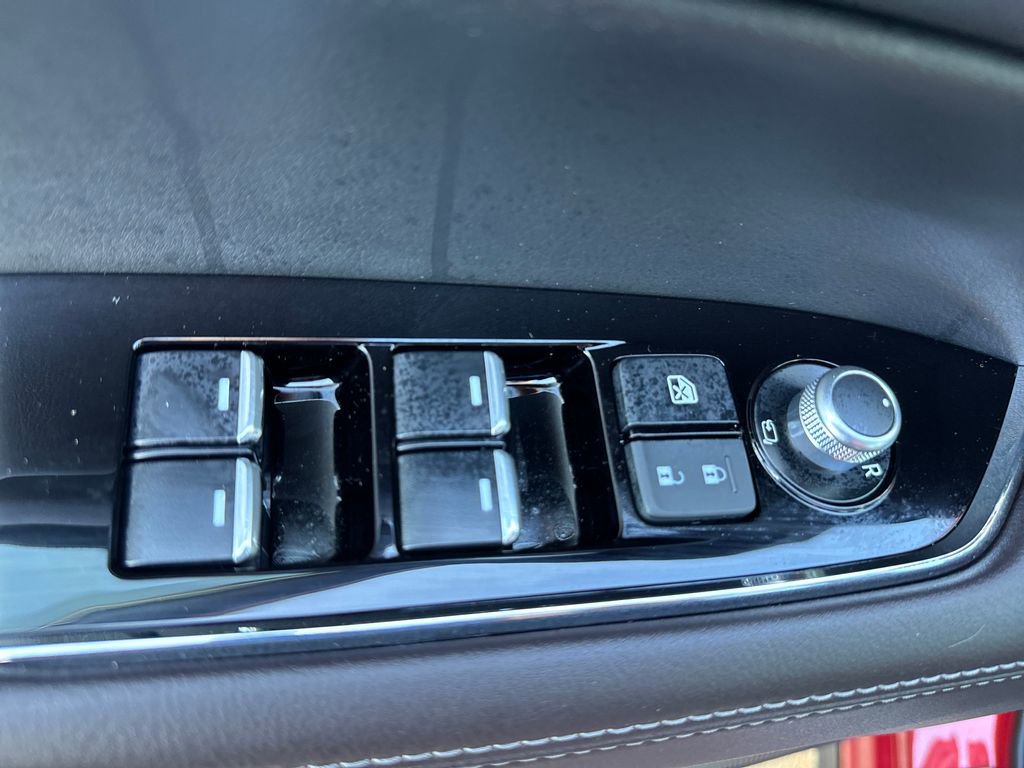 New 2025 MAZDA CX-5 Signature image 15