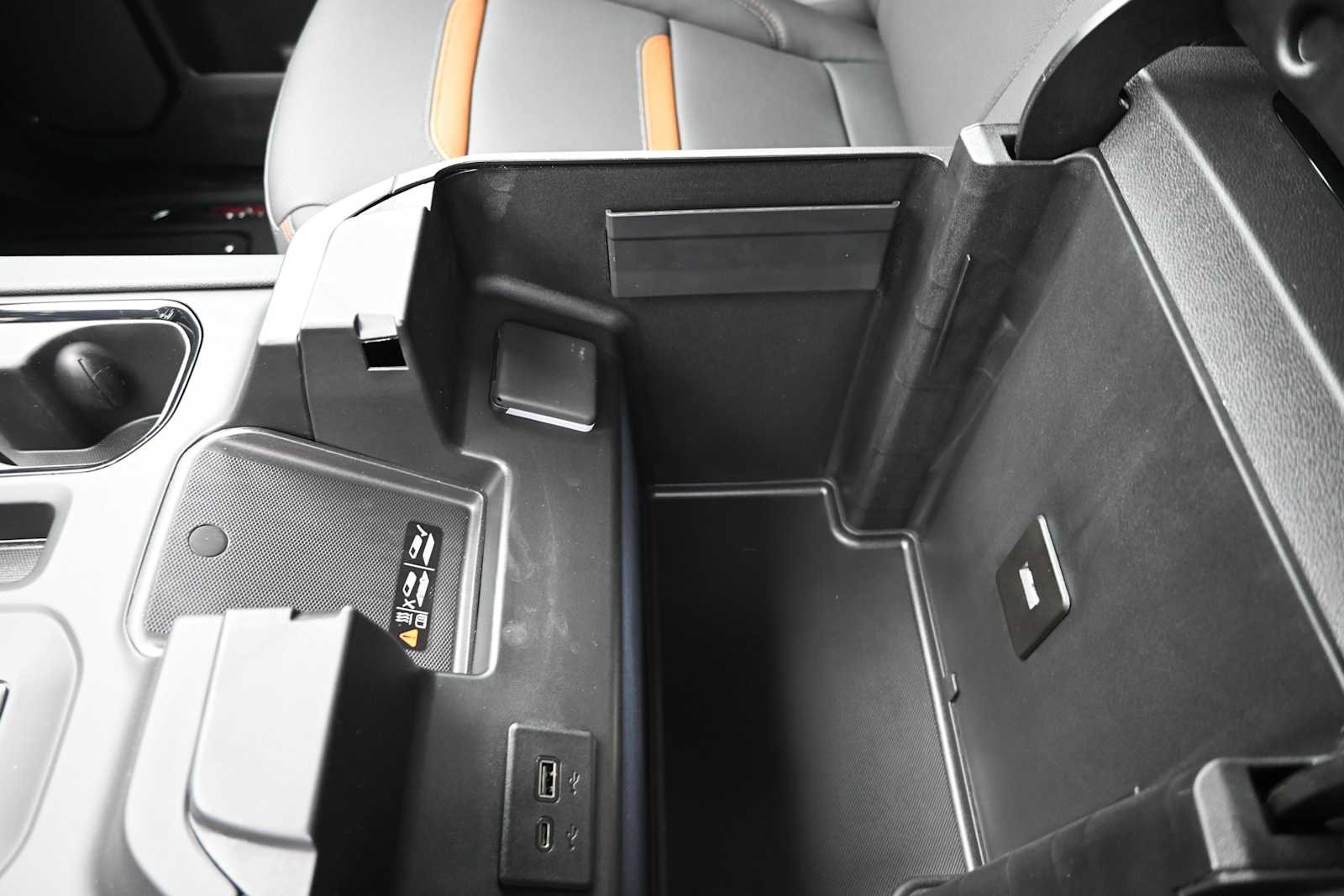 New 2026 GMC Sierra 1500 AT4 w/ AT4 Premium Package AWD/4WD image 20