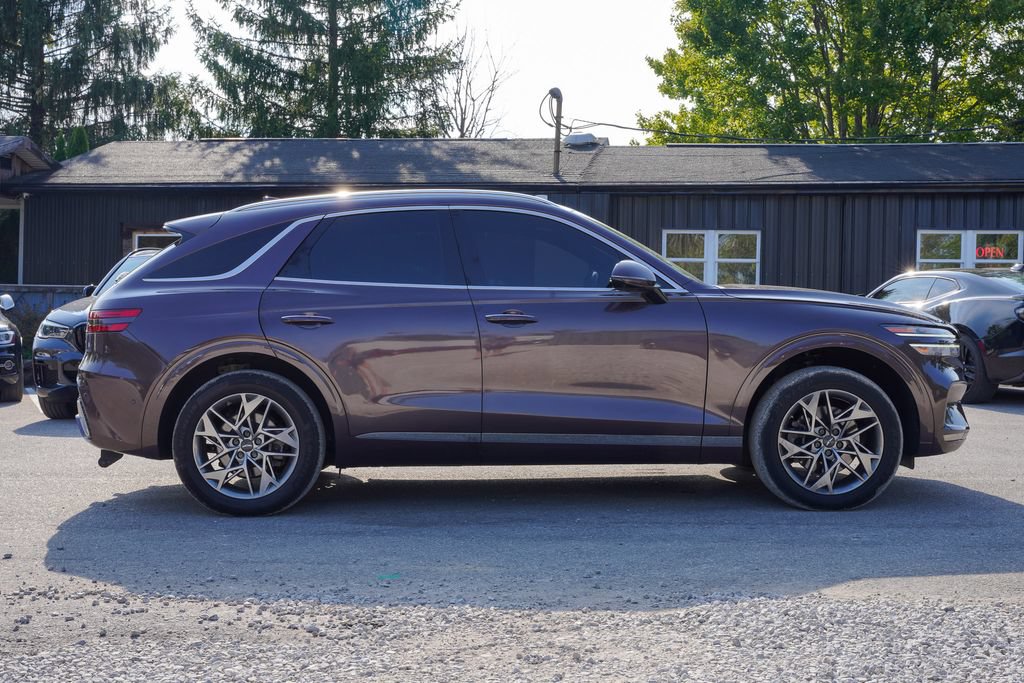 Used 2022 Genesis GV70 2.5T w/ Advanced Package AWD/4WD image 10