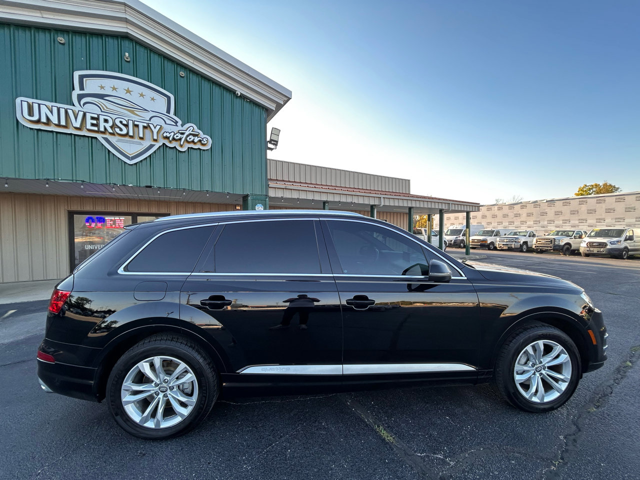 Used 2017 Audi Q7 2.0T Premium Plus w/ Premium Plus Package image 2