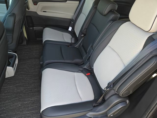 New 2026 Honda Odyssey Elite image 6