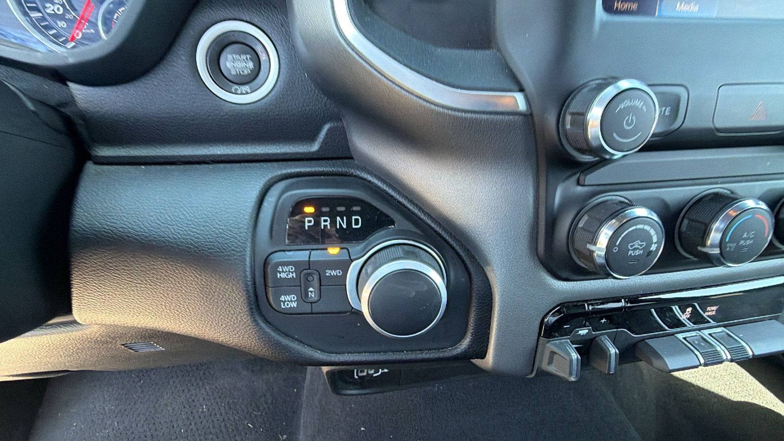 Used 2024 RAM 2500 Big Horn w/ Bed Utility Group AWD/4WD image 31