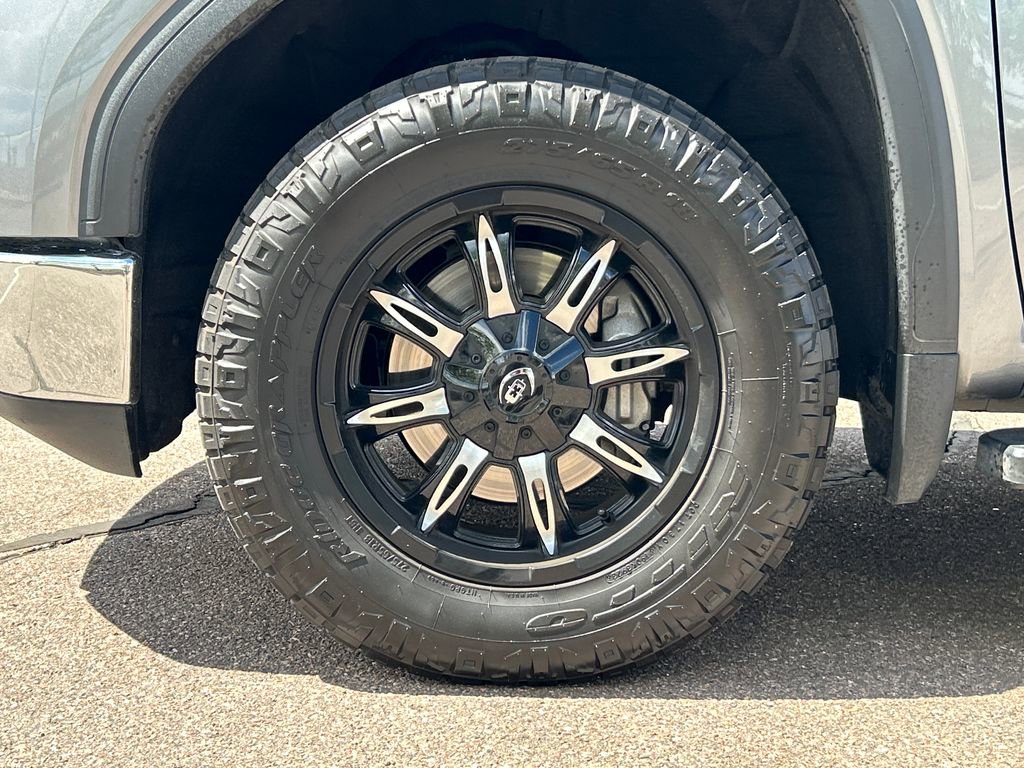 Used 2021 GMC Sierra 1500 SLE w/ X31 Off-Road Package image 26