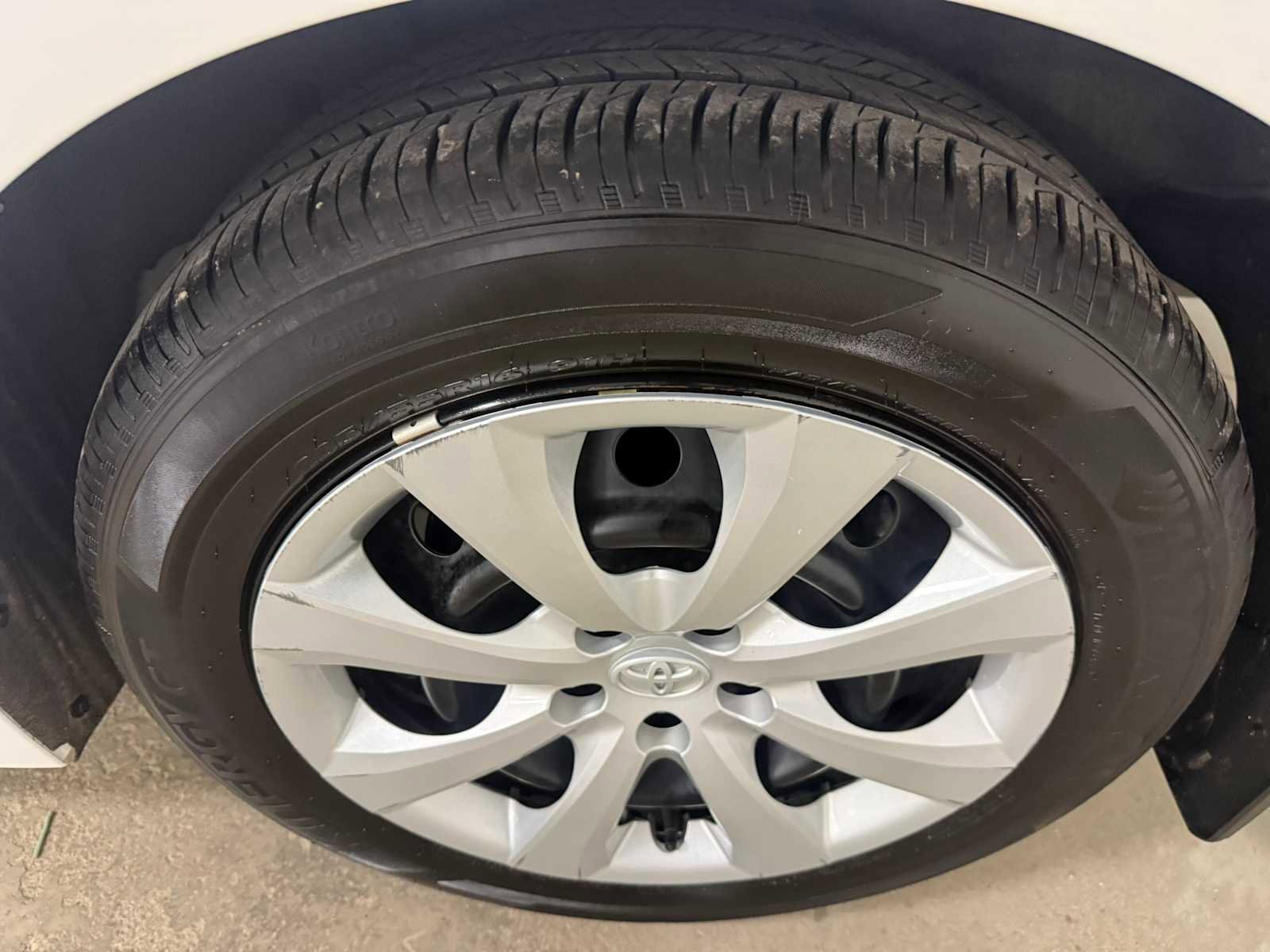 Certified 2024 Toyota Corolla LE FWD image 9
