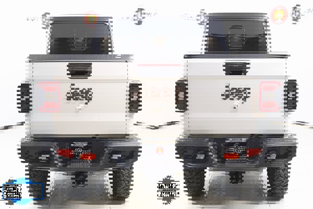 Used 2023 Jeep Gladiator Mojave w/ Cold Weather Group image 44